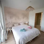La Bulle Doree Luxury Private Jacuzzi House 4 Bedroom Tourist Center