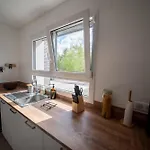 La Bulle Doree Luxury Private Jacuzzi House 4 Bedroom Tourist Center 别墅