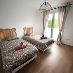 La Bulle Doree Luxury Private Jacuzzi House 4 Bedroom Tourist Center 别墅 *