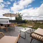 La Bulle Doree Luxury Private Jacuzzi House 4 Bedroom Tourist Center *