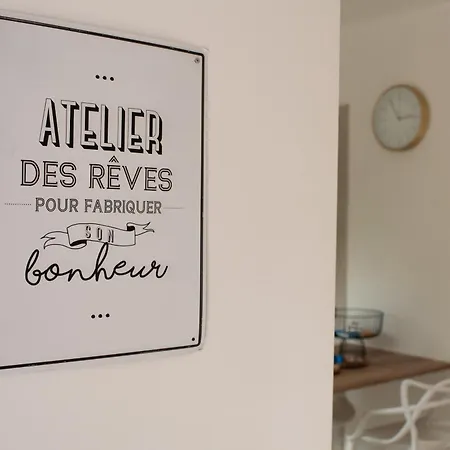 Bulle Doree & Jacuzzi Prive Au Coeur Du Centre Touristique Et Thermal Face Snowworld Villa *