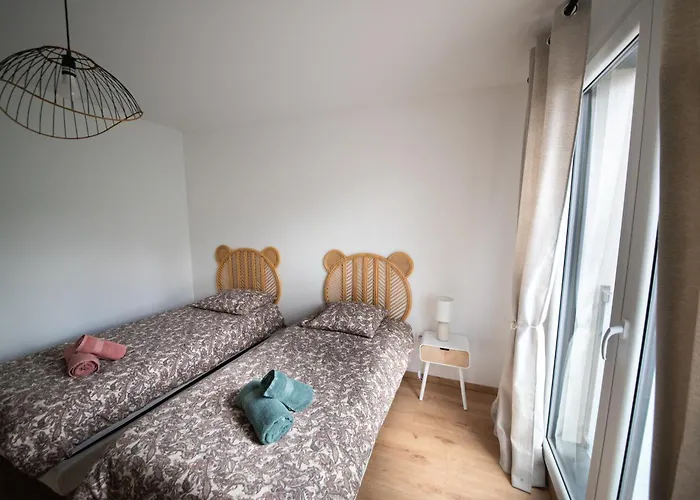 别墅 La Bulle Doree Luxury Private Jacuzzi House 4 Bedroom Tourist Center