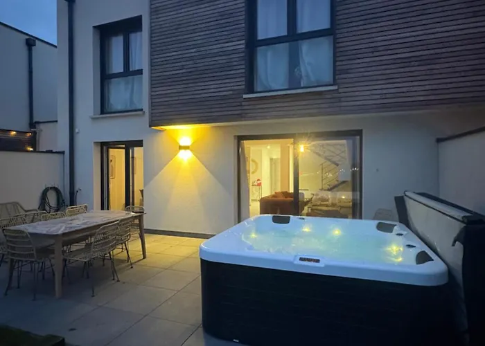 Villa La Bulle Doree Luxury Private Jacuzzi House 4 Bedroom Tourist Center Amnéville
